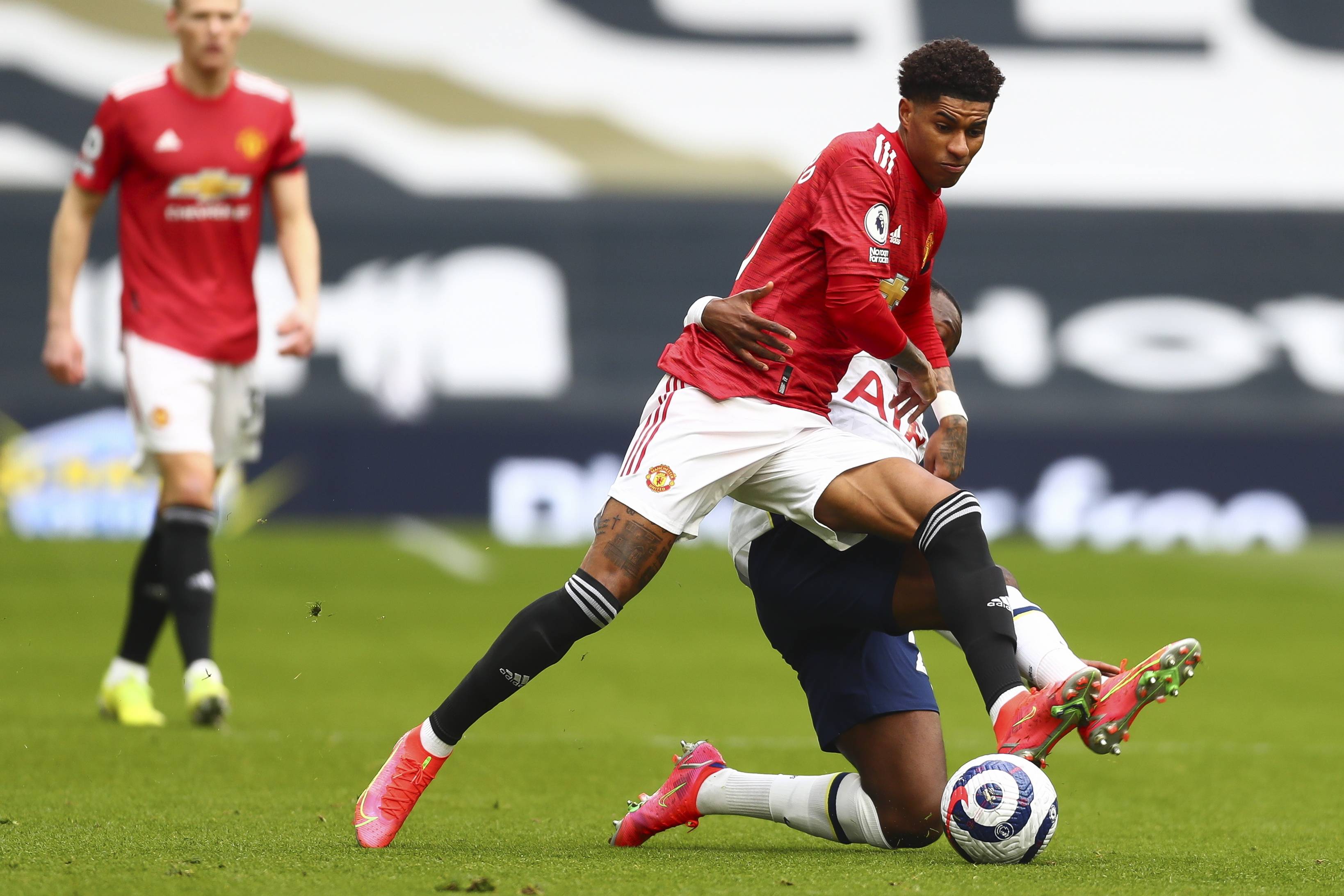 为不仅引发 为不仅引发